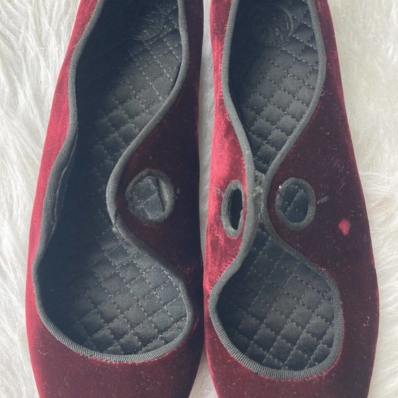 Tory Burch Clara Ballet Flats Size 9.5 Crushed Red Velvet Leather Missing Ribbon - Picture 6 of 14